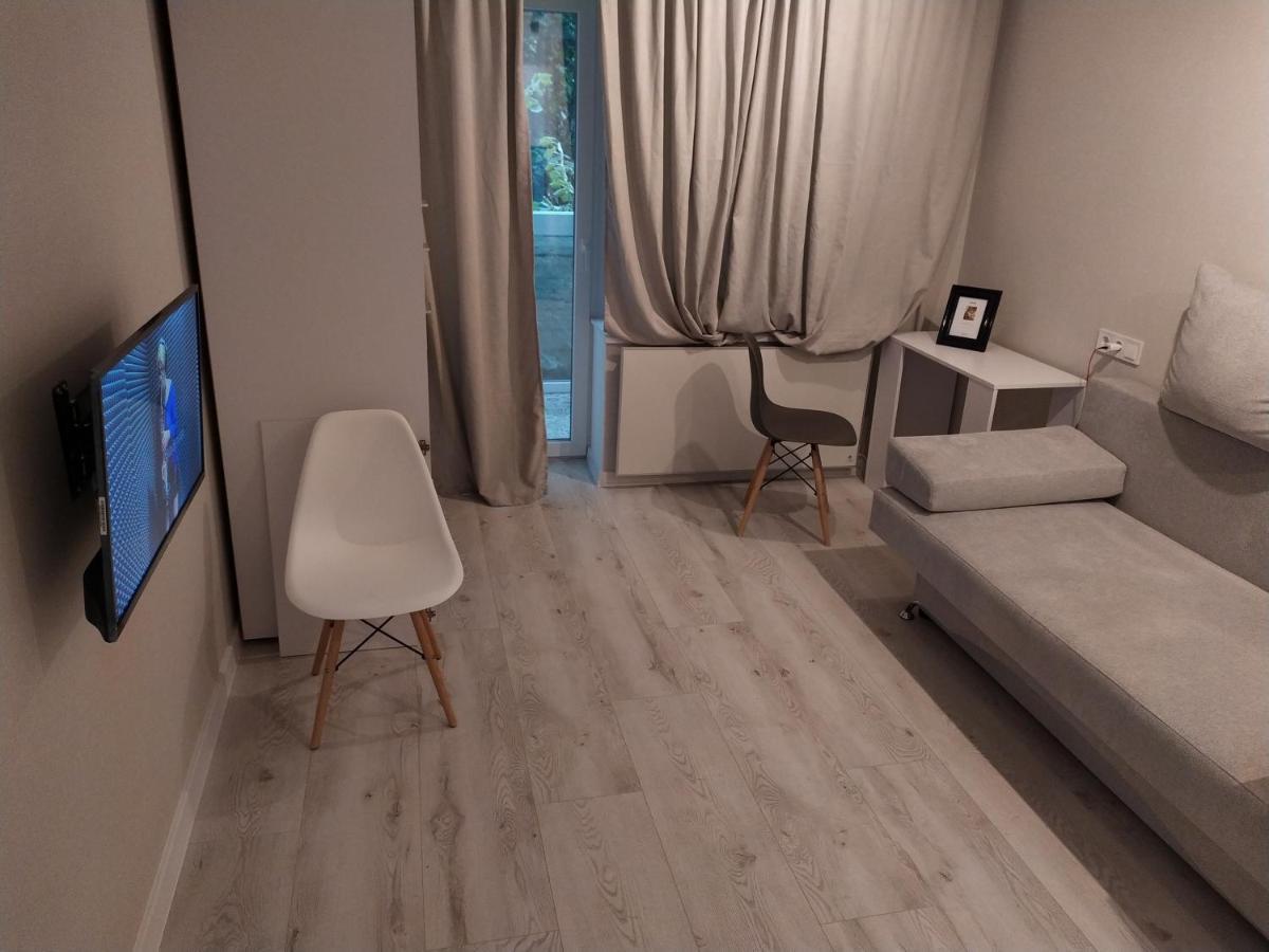 Cozy 75 Apart In Center - 2Х Кімнатна Квартира В Центрі Кропивницького Kirovograd Dış mekan fotoğraf