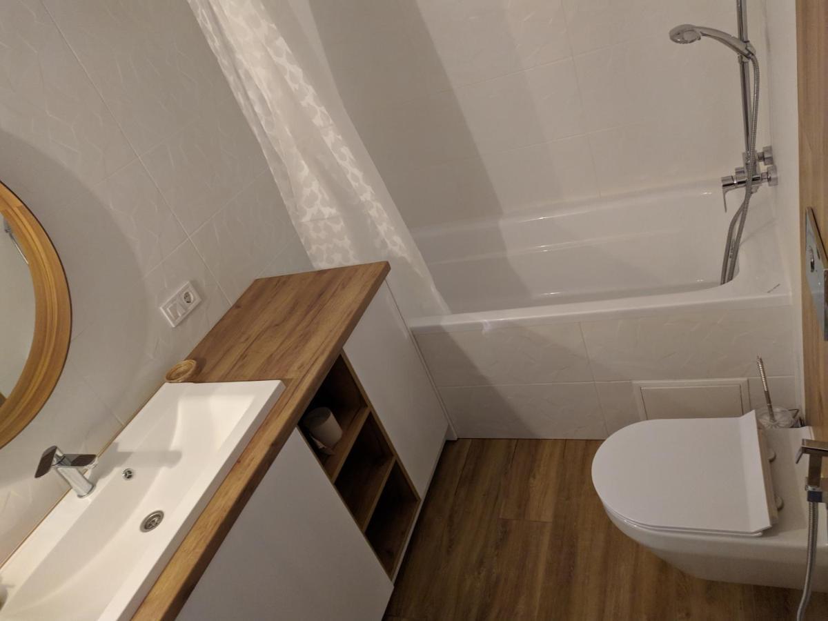 Cozy 75 Apart In Center - 2Х Кімнатна Квартира В Центрі Кропивницького Kirovograd Dış mekan fotoğraf