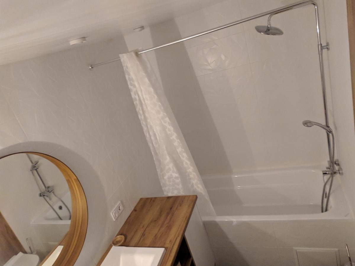 Cozy 75 Apart In Center - 2Х Кімнатна Квартира В Центрі Кропивницького Kirovograd Dış mekan fotoğraf
